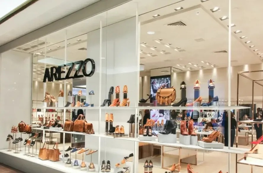 Grupos Arezzo e Soma formam gigante da moda que vai concentrar 34