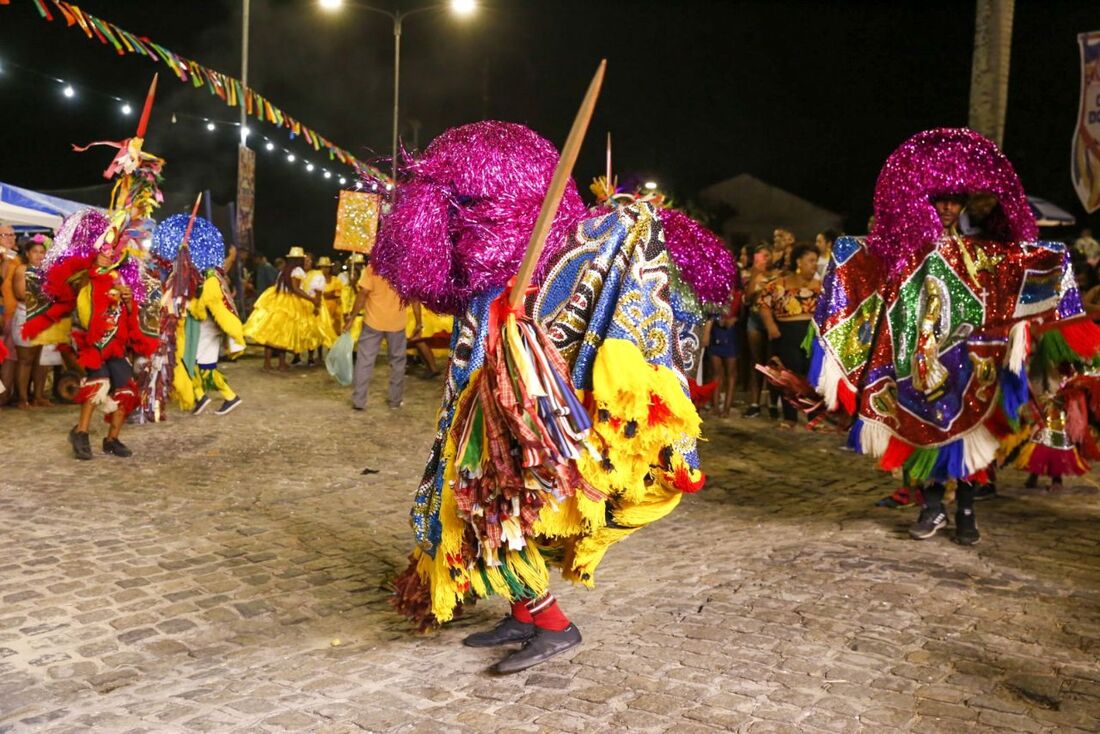 Apresentação de Maracatu Rural