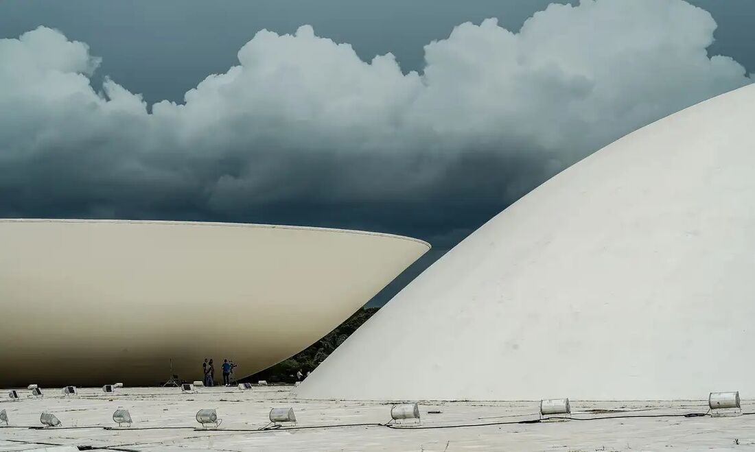 Câmara dos Deputados e Senado Federal