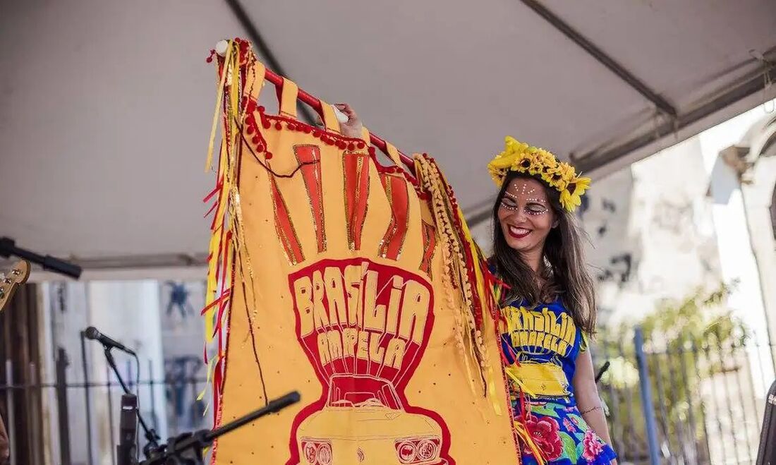 Bloco Brasília Amarela completa 10 anos homenageando Mamonas no carnaval