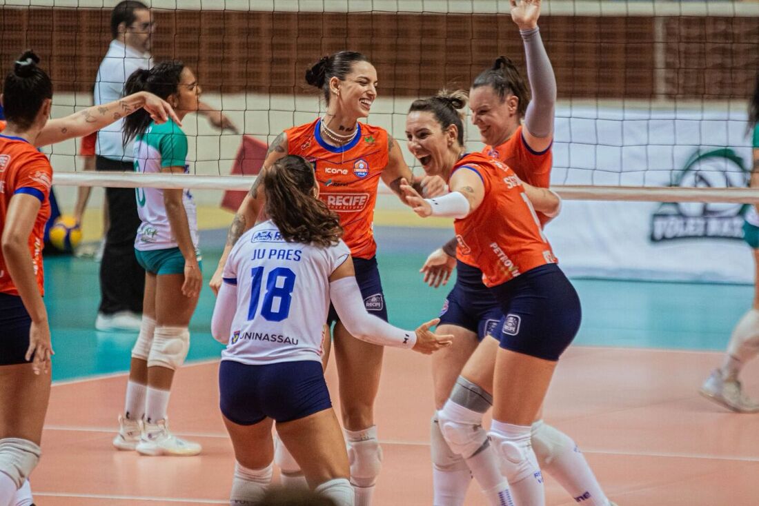 Recife Vôlei está na briga por uma vaga na fase final da Superliga B