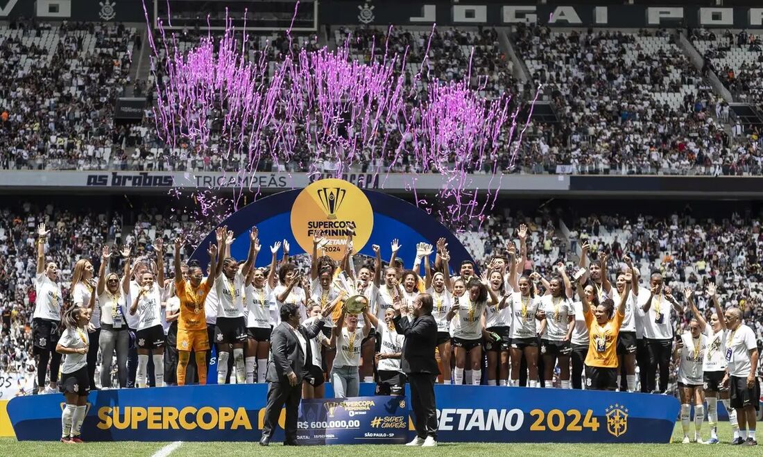 O Corinthians entrou em campo com a confiança de quem nunca havia perdido ou empatado uma partida dentro da Neo Química Arena