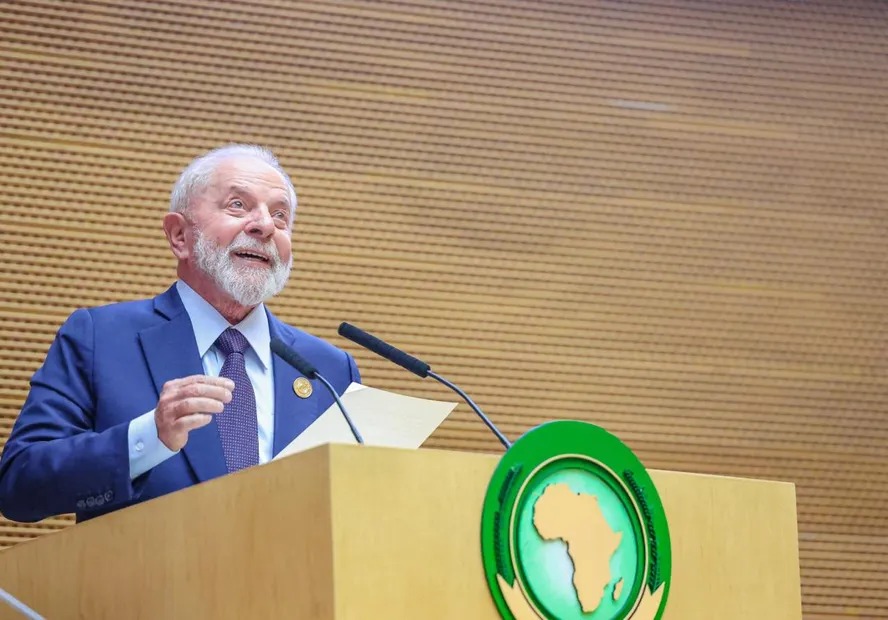 Presidente Lula discursa na sessão de abertura da Cúpula da União Africana 