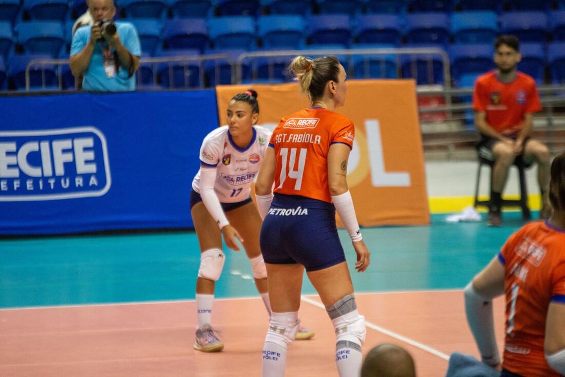 Recife Vôlei em ação pela Superliga B