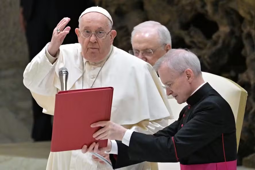 Papa Francisco durante audiência no Vaticano 