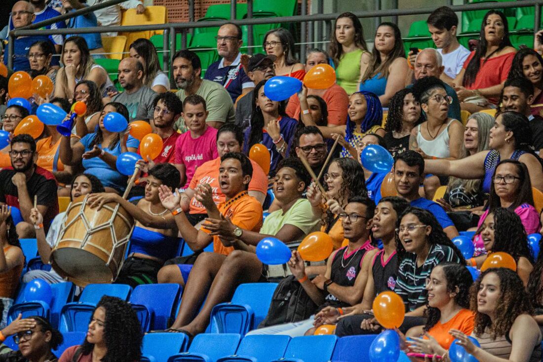 Torcida vem sendo um diferencial positivo para o Recife Vôlei 