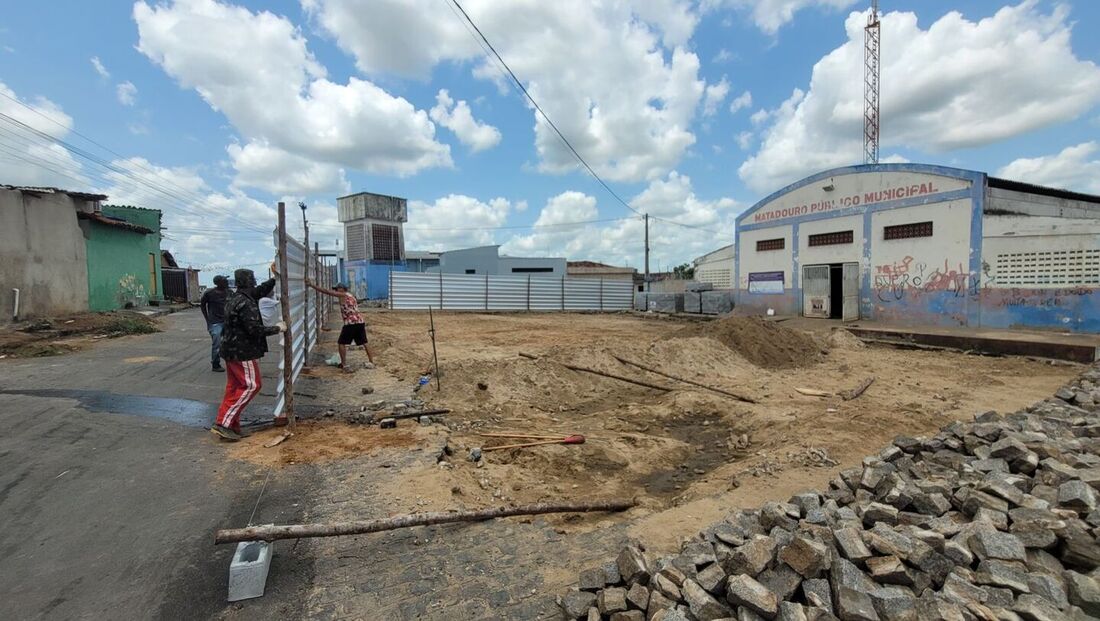 Lagoa de Itaenga, na Mata Norte do Estado