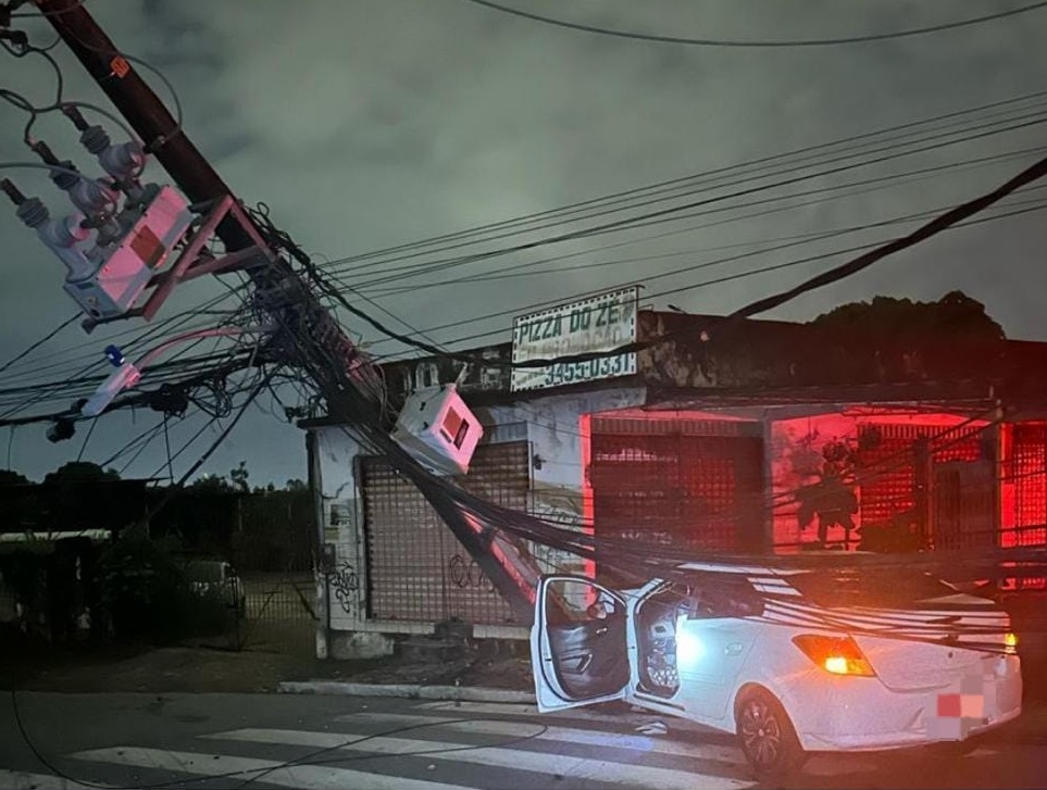 Colisão ocorreu na avenida Liberdade, no bairro de Jardim São Paulo