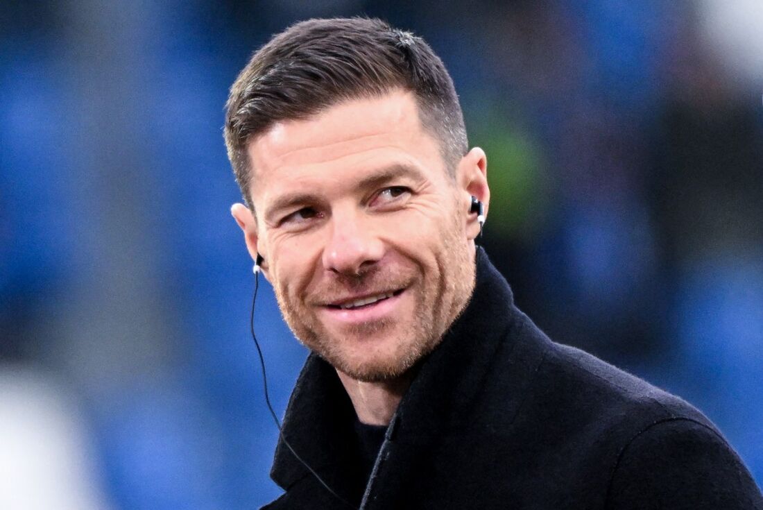 Técnico espanhol Xabi Alonso