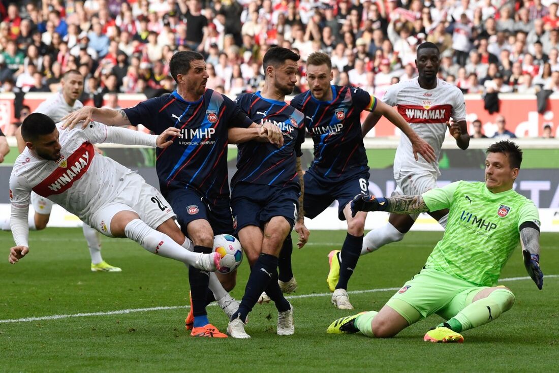 Stuttgart empata diante do Heidenheim  