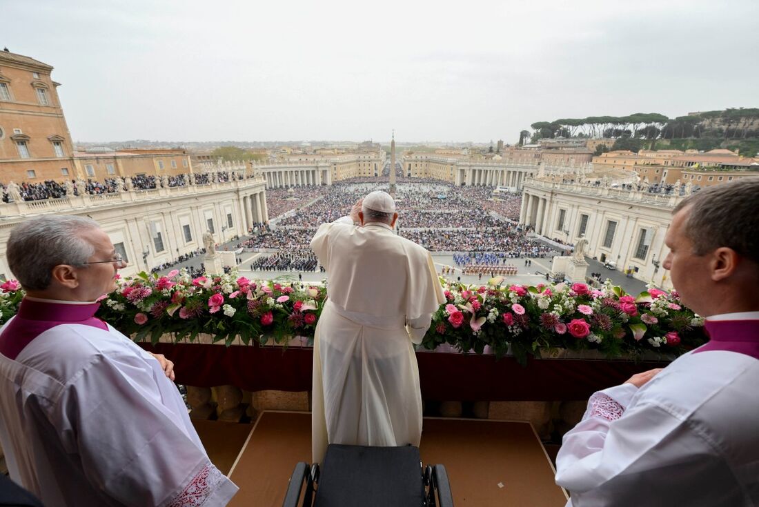 Papa Francisco, na missa de Páscoa