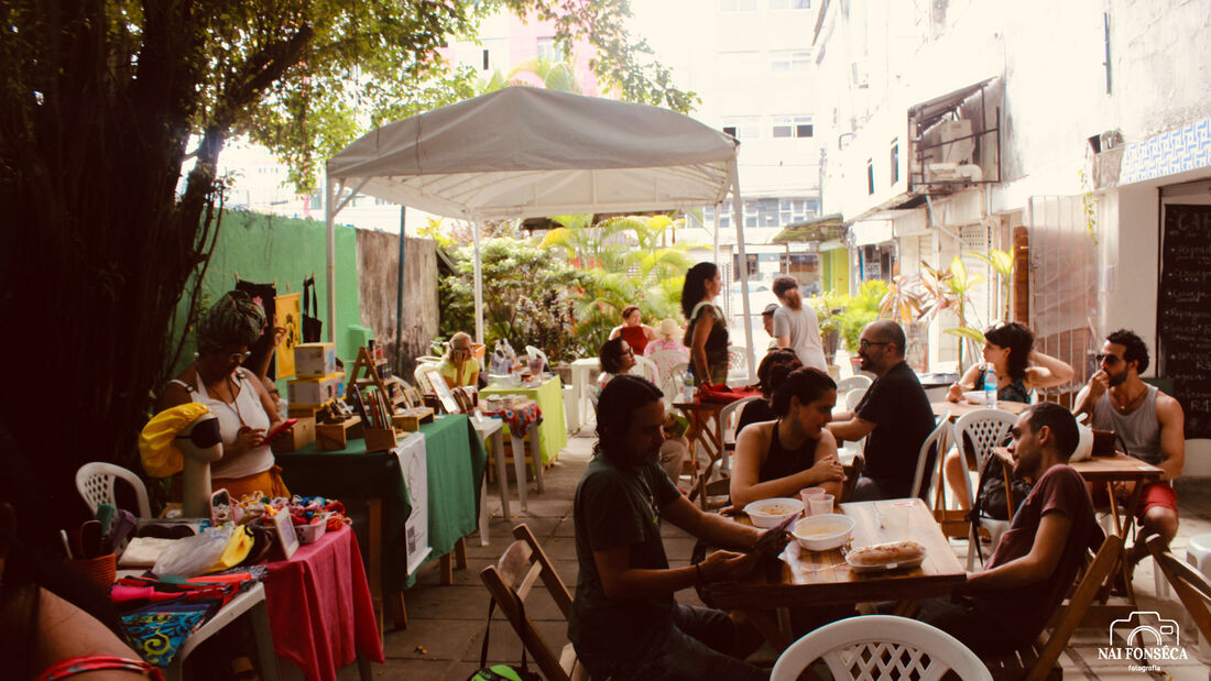 Feirinha promove produtos veganos de empreendedores locais, no Restaurante Vesgostices, sábado (9)