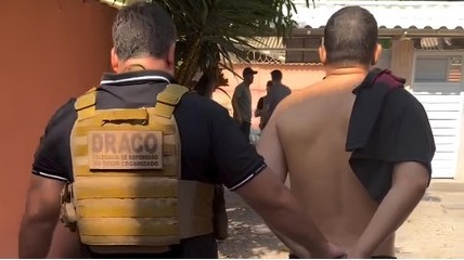 Polícia prende autor de estupro coletivo após fuga de prisão de segurança máxima