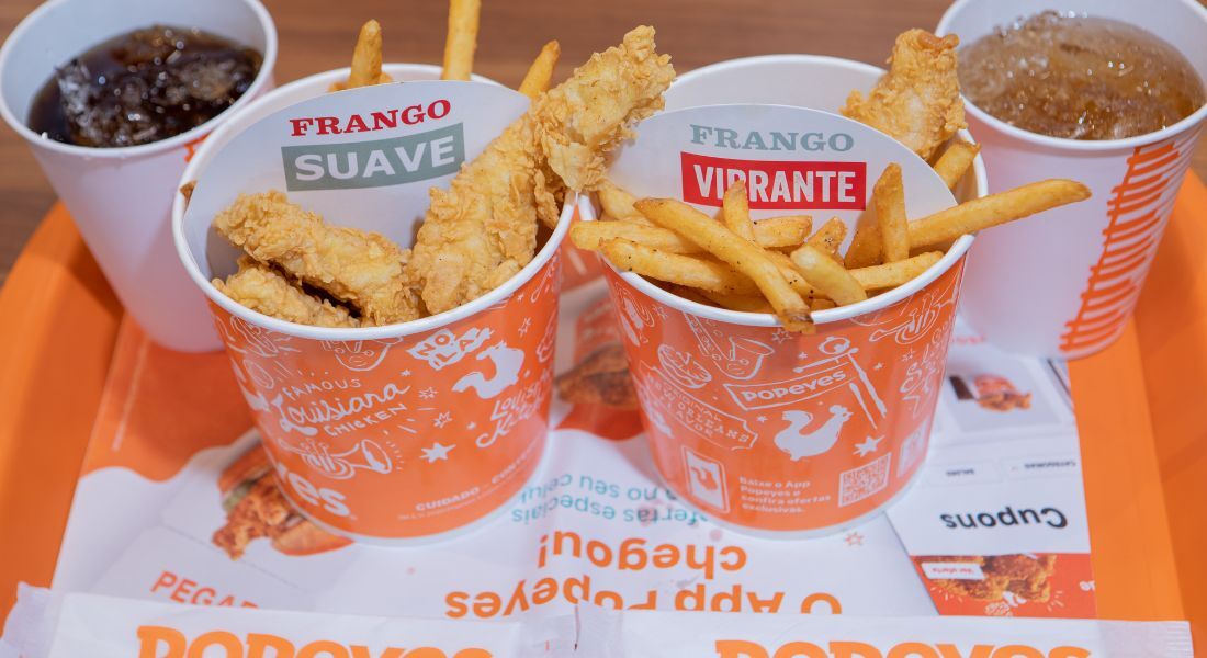 Ação do Popeyes acontece nesta terça-feira (12) na unidade do restaurante no Shopping Guararapes