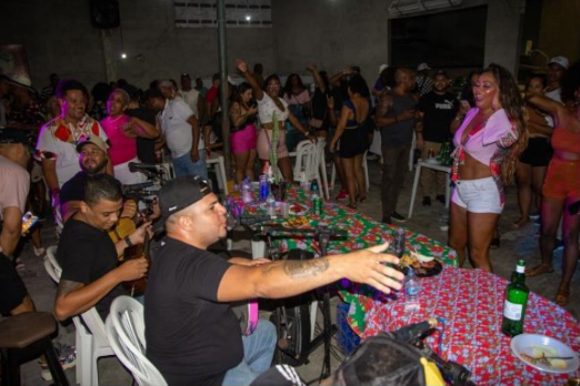 Grupo de samba Batuque Arretado comemora dois anos com apresentação no dia 16 de março