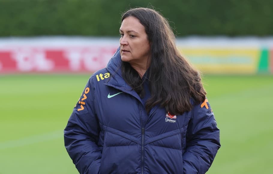 A psicóloga Marisa Santiago no treino da Seleção