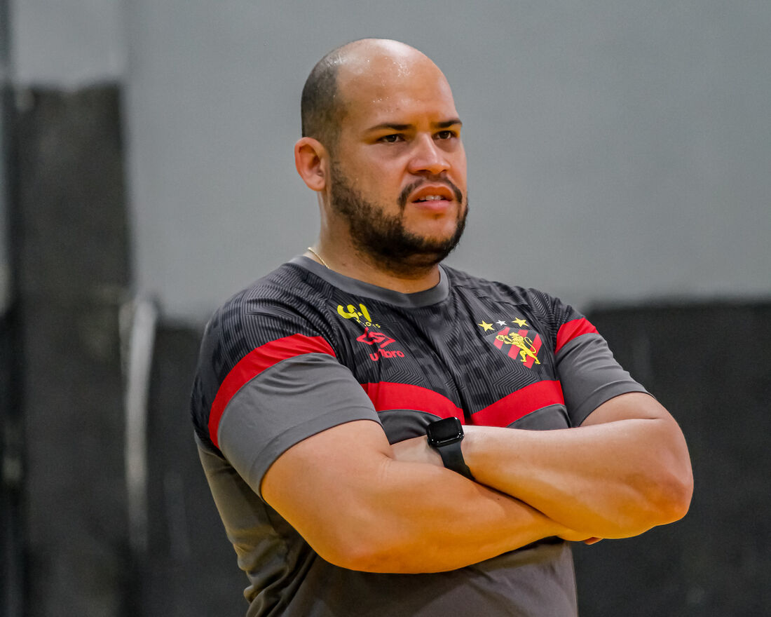 Renan Franklin, treinador de futsal 