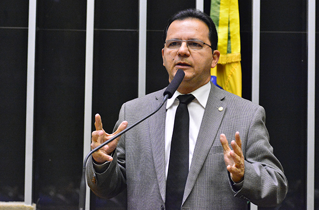 Deputado Junior Ferrari