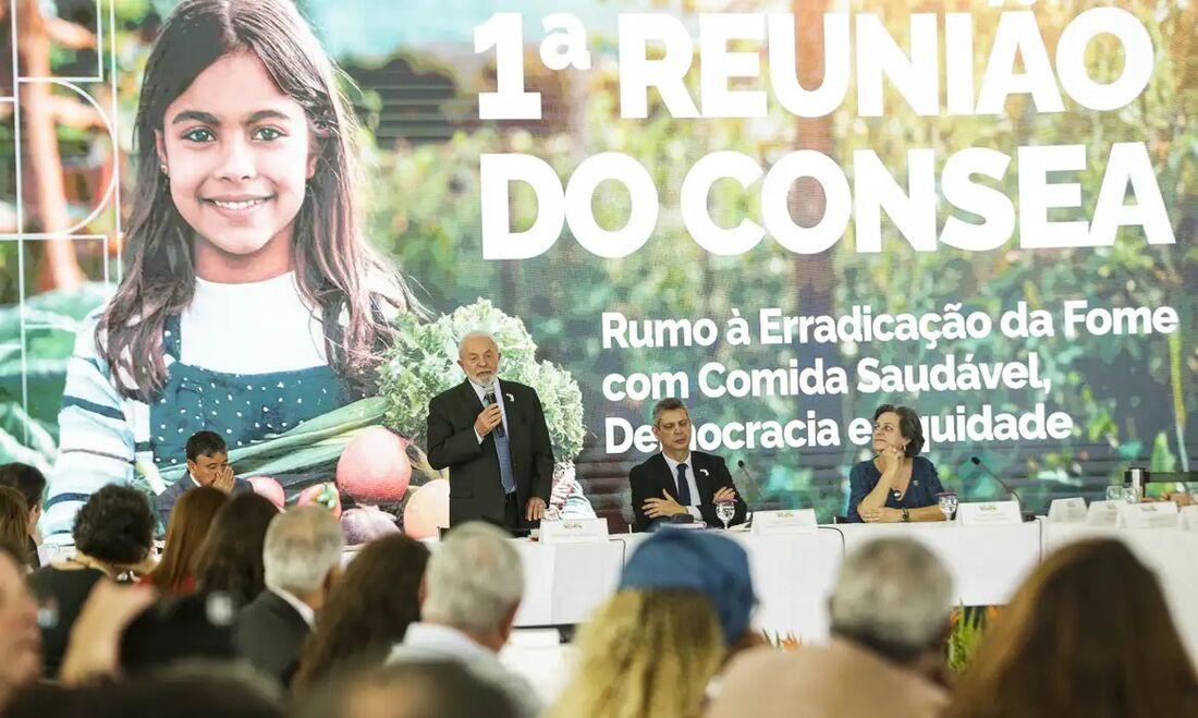 Programa irá fornecer alimentação gratuita para pessoas em situação de rua e de insegurança alimentar