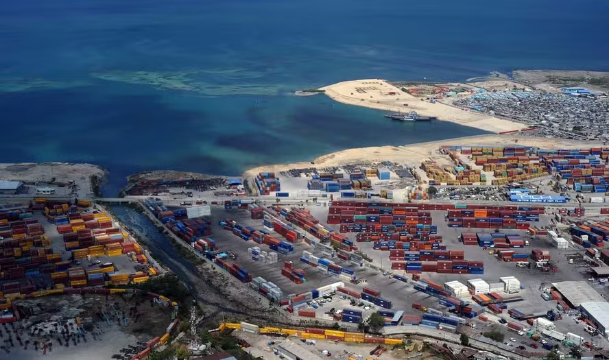 Imagem do terminal portuário de Porto Príncipe, no Haiti 