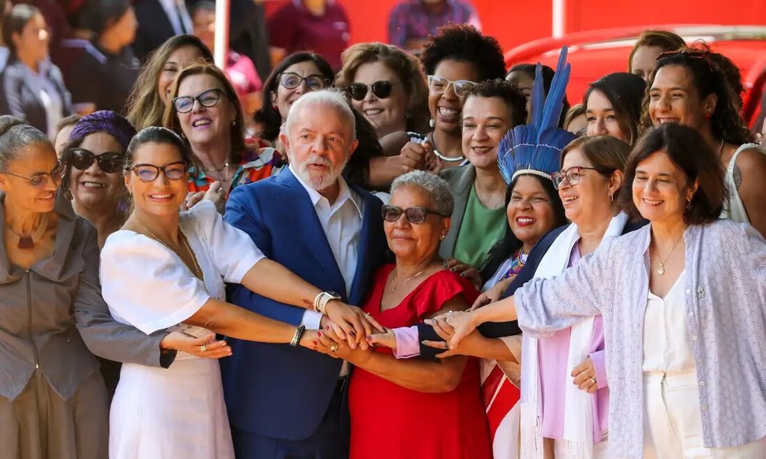 Presidente Lula em almoço alusivo ao Dia Internacional das Mulheres