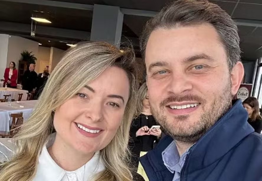 A deputada federal Júlia Zanatta (PL-SC) e seu marido, Guilherme Colombo 