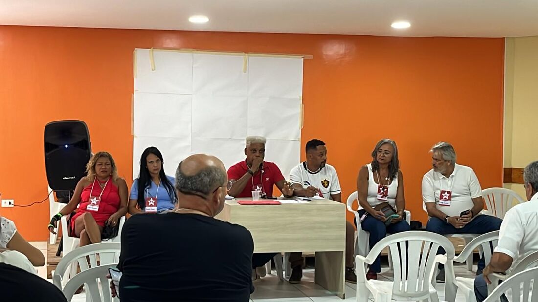 Reunião do diretório municipal do PT do Recife.
