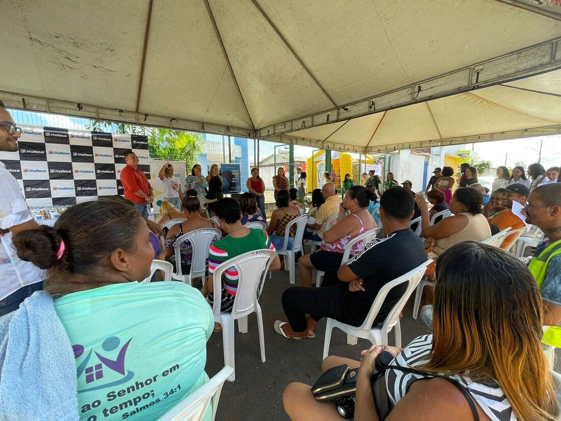 Durante o evento foram realizadas palestras, sessões de seleção para empregabilidade e produção de currículos