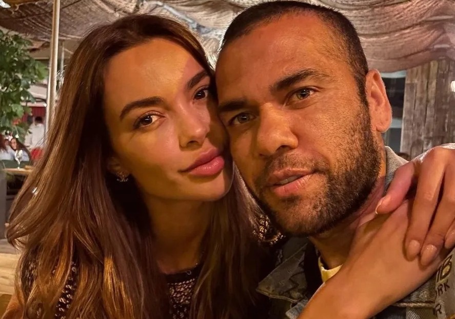 Daniel Alves com a mulher, a modelo Joana Sanz 