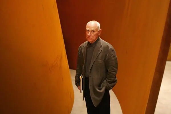 Richard Serra, um dos grandes nomes da arte contemporânea