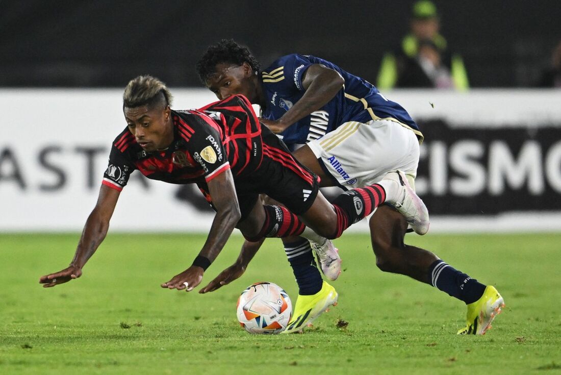 Flamengo apenas empatou com o na estreia da Libertadores 