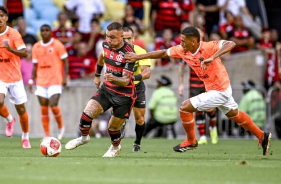 A equipe da Baixada Fluminense, que disputa a final do Carioca pela primeira vez, precisa vencer pela mesma diferença para levar a decisão para os pênaltis.