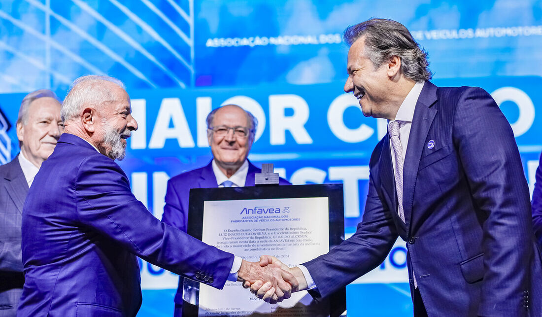 Cerimônia de inauguração da nova sede da ANFAVEA 12.04.2024 - Presidente da República, Luiz Inácio Lula da Silva, durante a cerimônia de inauguração da nova sede da ANFAVEA, no bairro do Itaim Bibi