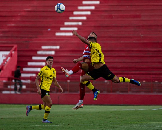 Lance de Náutico 1x1 São Bernardo