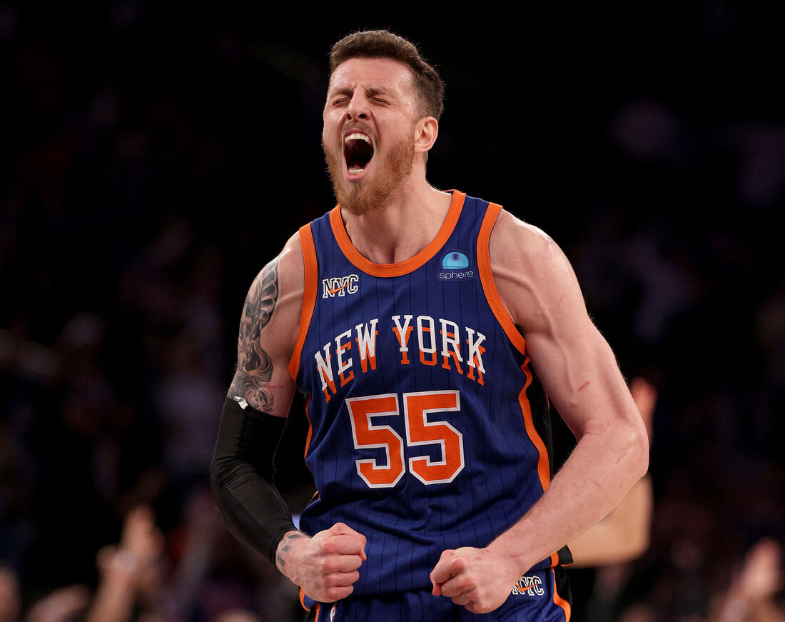 Isaiah Hartenstein comemora vitória dos Knicks