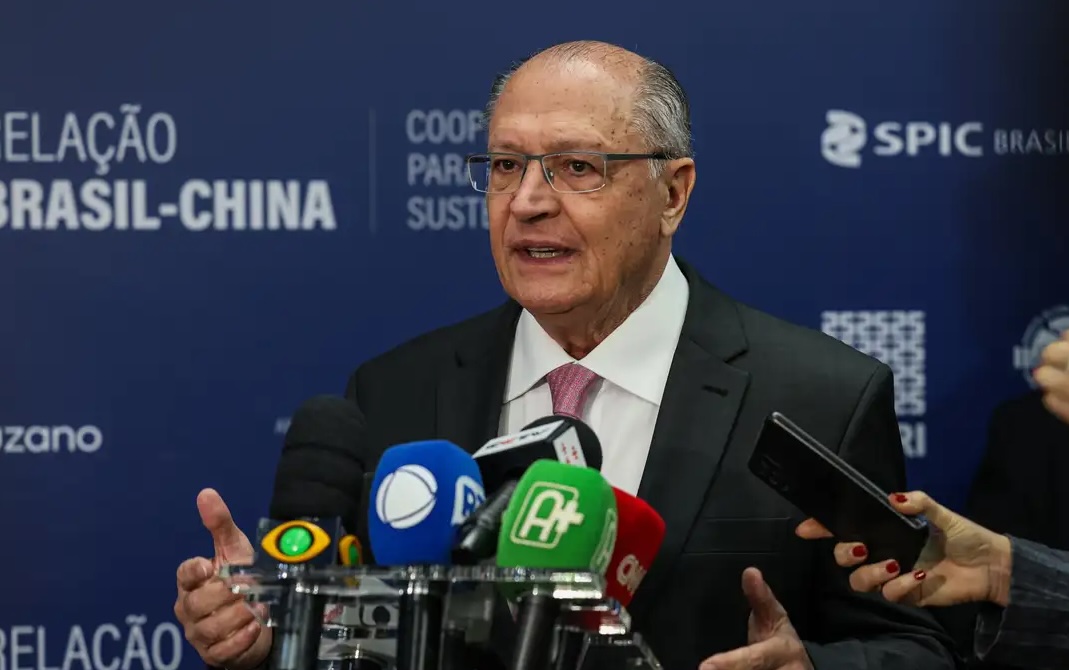 Geraldo Alckmin afirmou que não há retrocesso na relação Brasil e China, que só tende a crescer, principalmente na área de descarbonização