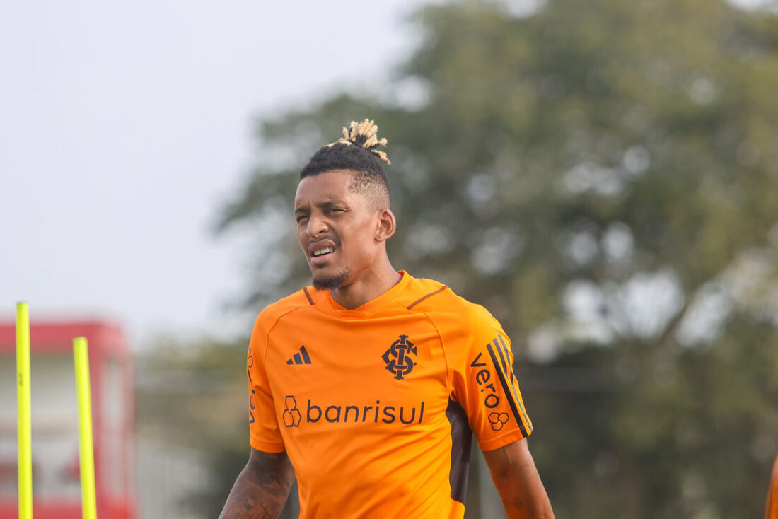 Dalbert durante passagem pelo Internacional