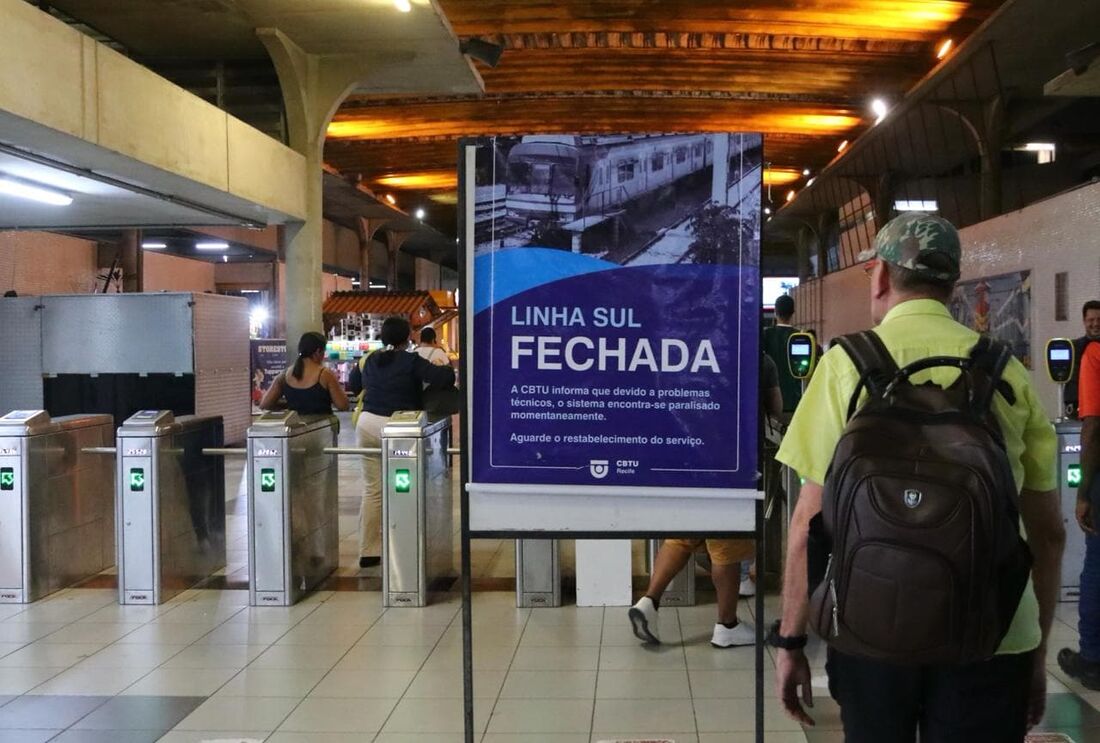 Linha Sul do Metrô do Recife passou a quinta-feira (18) fechada 