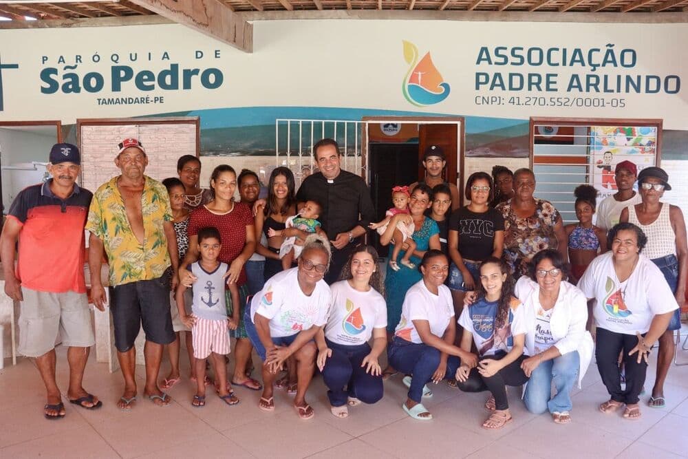 Associação Padre Arlindo realiza trabalhos sociais em Tamandaré-