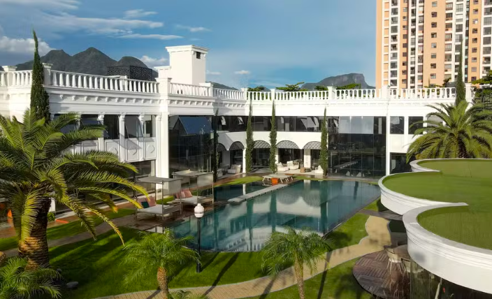 Mansão da família Poncio será nova sede da Human Clinic, do dermatologista Ivan Rollemberg