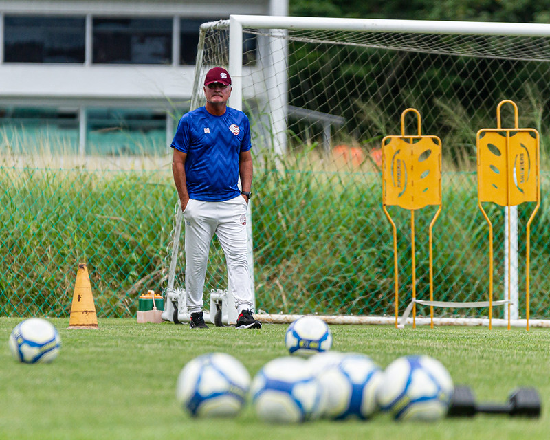 Mazola, técnico do Náutico