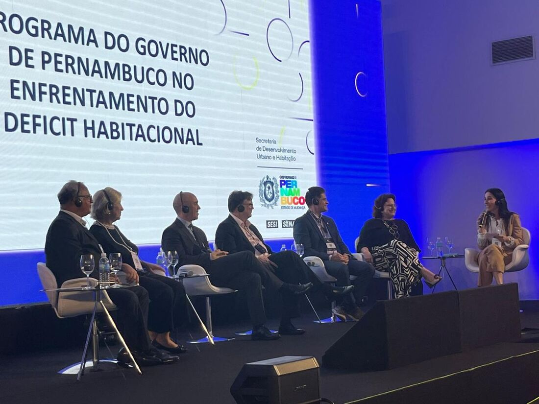 Secretária de Habitação apresenta programa