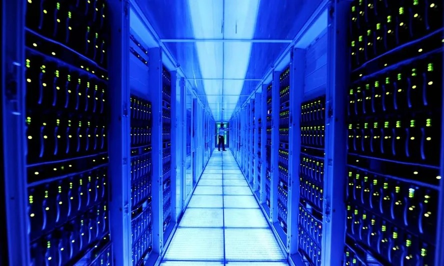 Microsoft e OpenAI planejam data center que pode custar até US$ 100 bilhões, segundo 'The information'