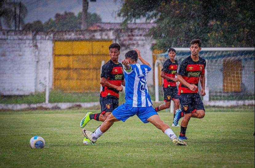 Sport goleia Paysandu e avança para a semifinal da Copa do Brasil Sub-17