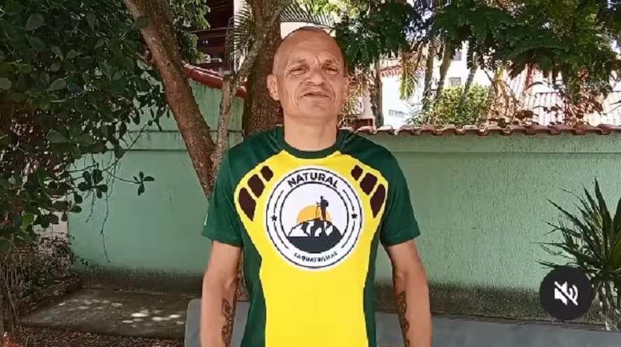 Eduardo Neves, atleta que salvou a vida da escritora Roseana Murray em Saquarema, Região dos Lagos 