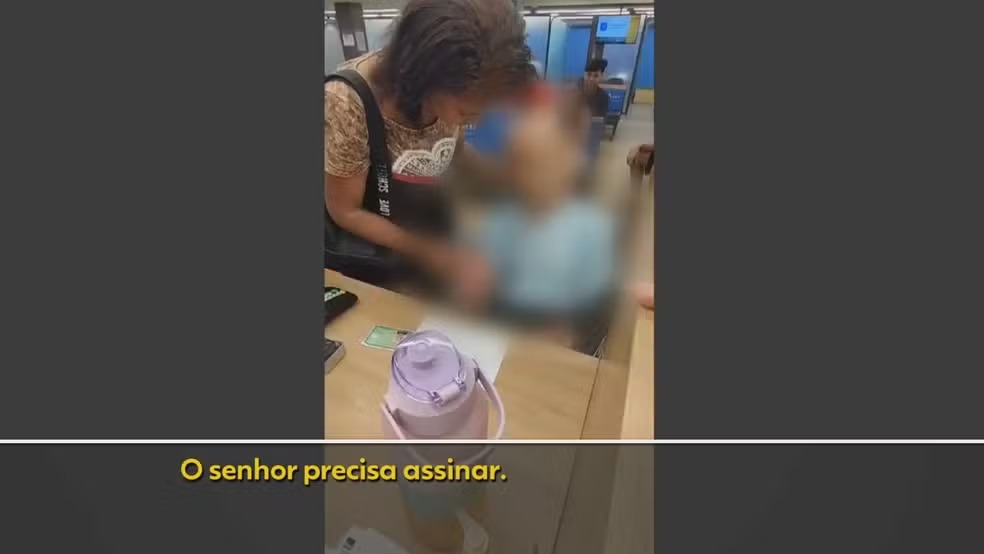 Mulher tenta pegar empréstimo usando homem morto