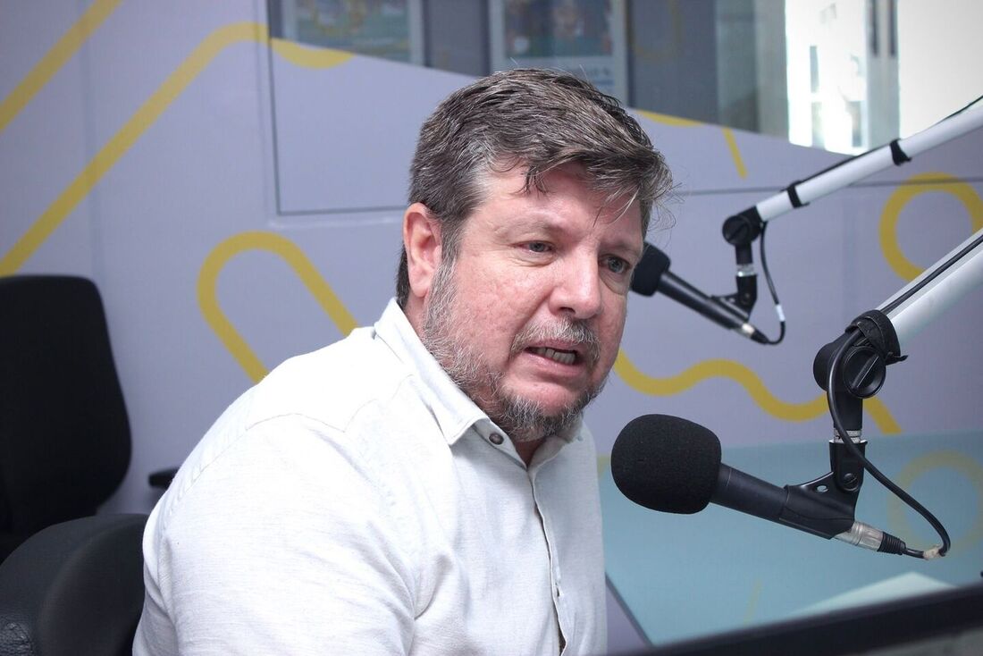 Tadeu Calheiros, Vereador do Recife do MDB, na Rádio Folha