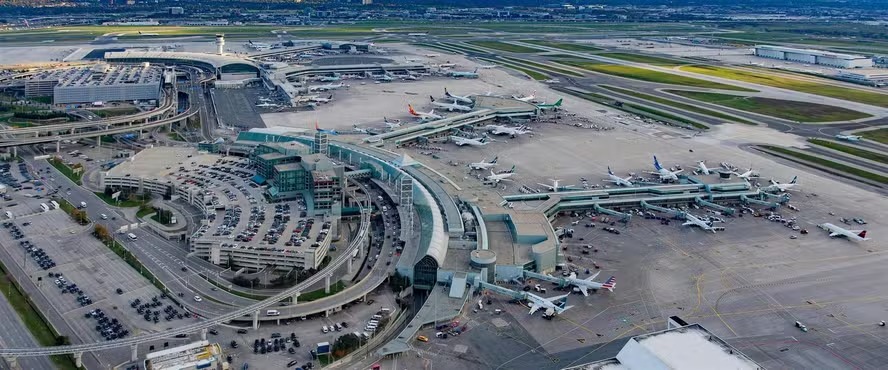 Aeroporto de Toronto, no Canadá 