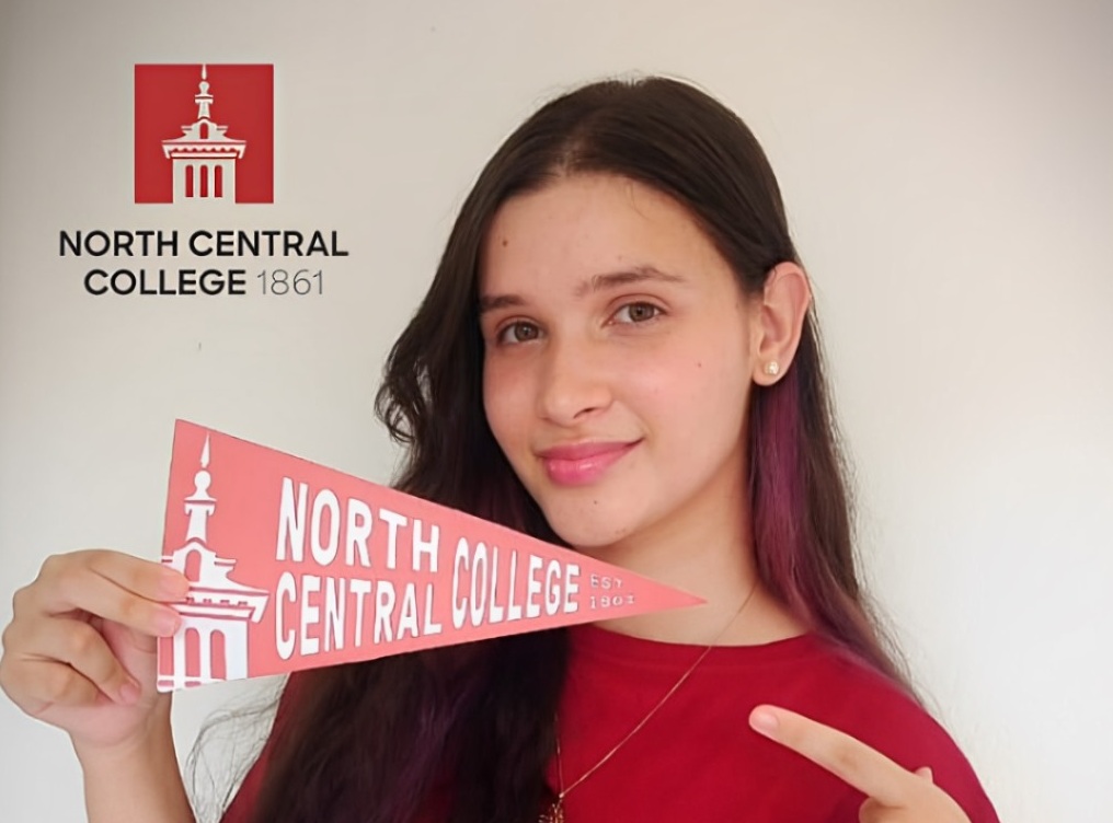 Estudante conquista bolsa de 100% na  North Central College, uma universidade localizada em Illinois, nos Estados Unidos