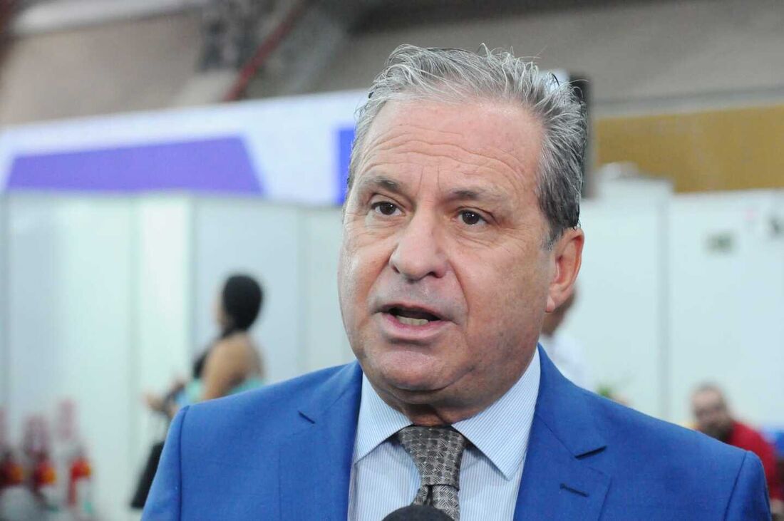 Abertura do Congresso Brasileiro de Micro e Pequenas Empresas (COMICRO), no Centro de Convenções, em Olinda. Na foto, Tadeu Alencar, secretário executivo do Ministério do Empreendedorismo.